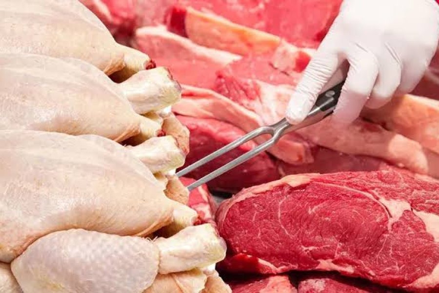El consumo de pollo superó al de carne vacuna por primera vez en la historia