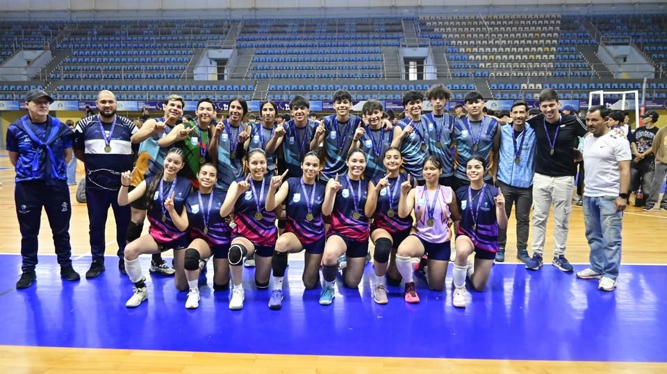 FORMOSA SE QUEDÓ CON LOS TÍTULOS DEL VÓLEY SUB 18 EN LOS JUEGOS EVITA FORMOSEÑOS
